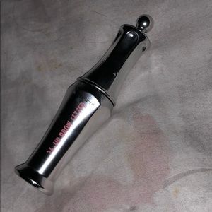 Benefit Brow Setter.